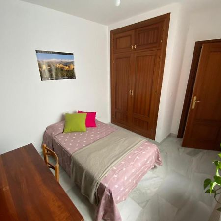 Pati Perro Apartment Granada Ngoại thất bức ảnh